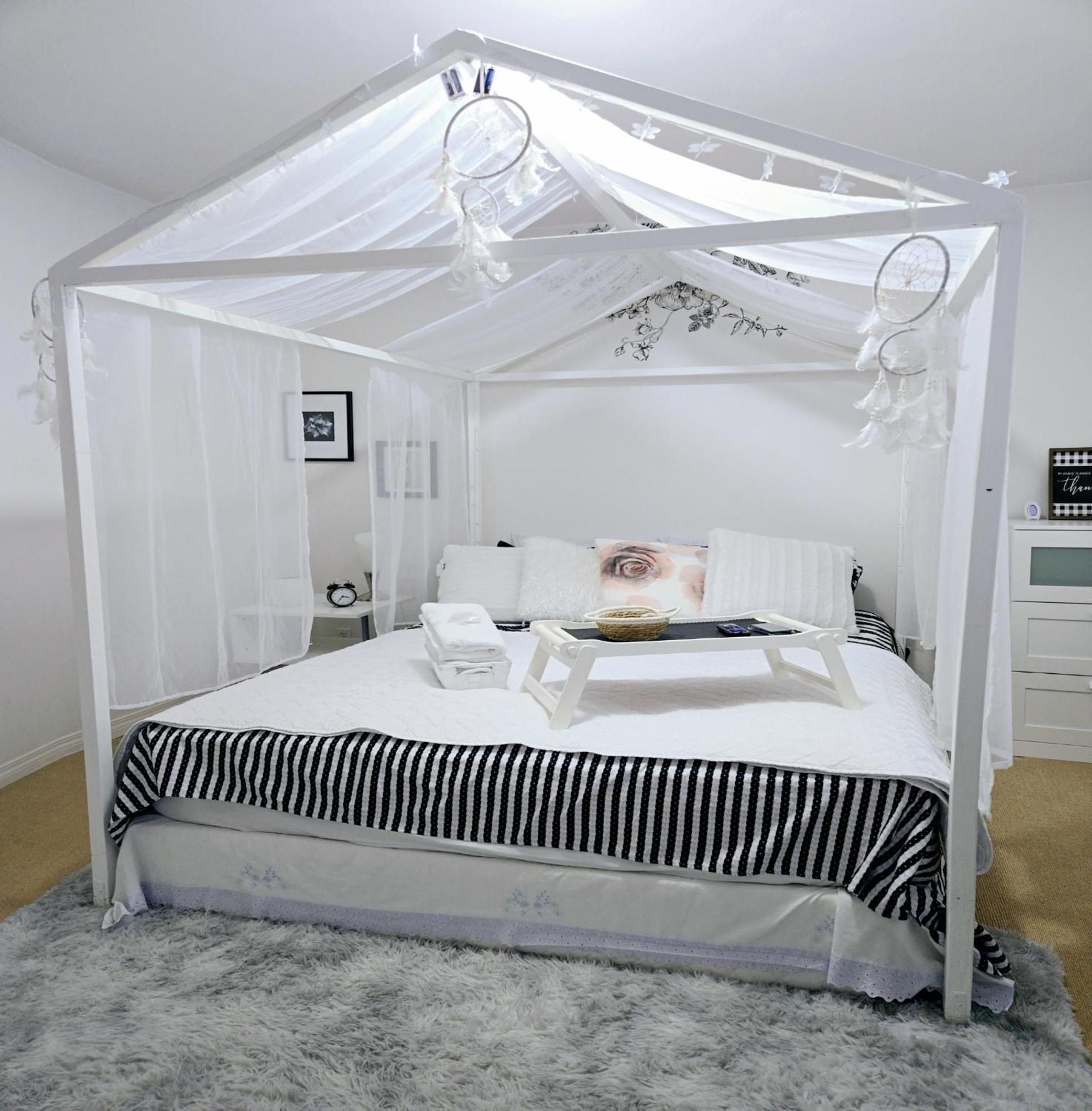 Lovely Cozy Room! With Attached Private Bath In The Heart Of Vancouver! Private Parking & Self Check-In! Bagian luar foto