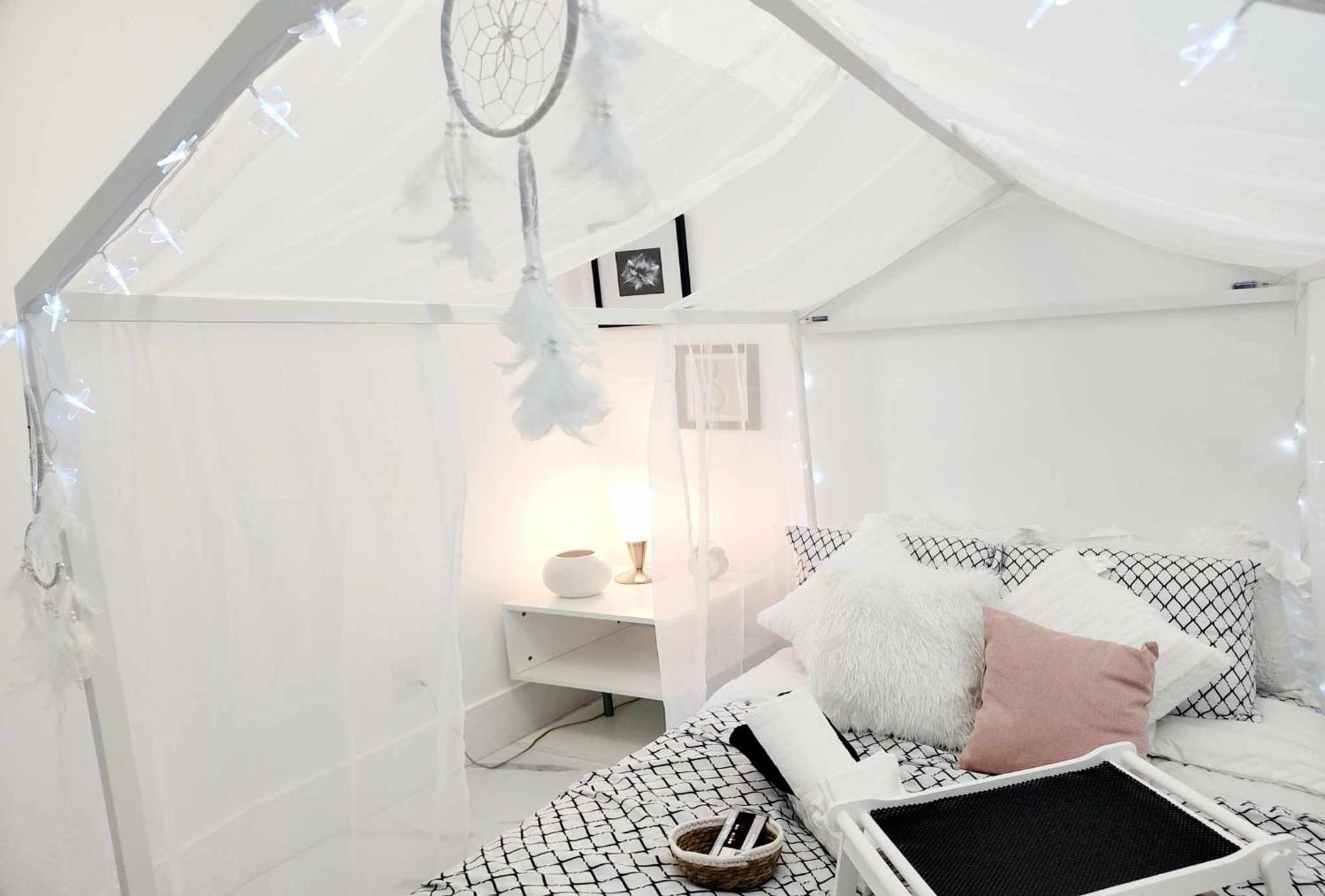 Lovely Cozy Room! With Attached Private Bath In The Heart Of Vancouver! Private Parking & Self Check-In! Bagian luar foto